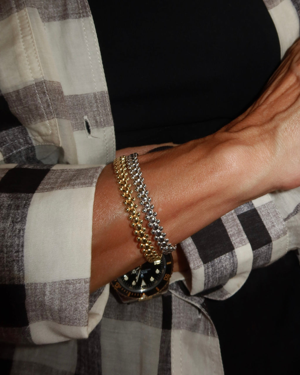 CERBERUS Bangle Solid Yellow Gold