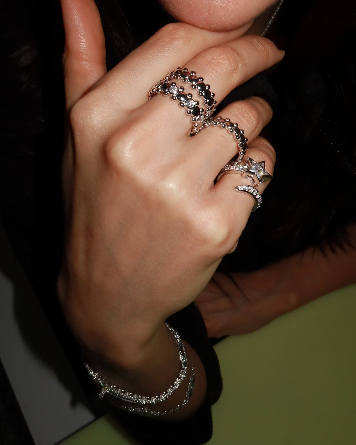 SUPERSTAR Pinky Ring Solid White Gold with Diamonds