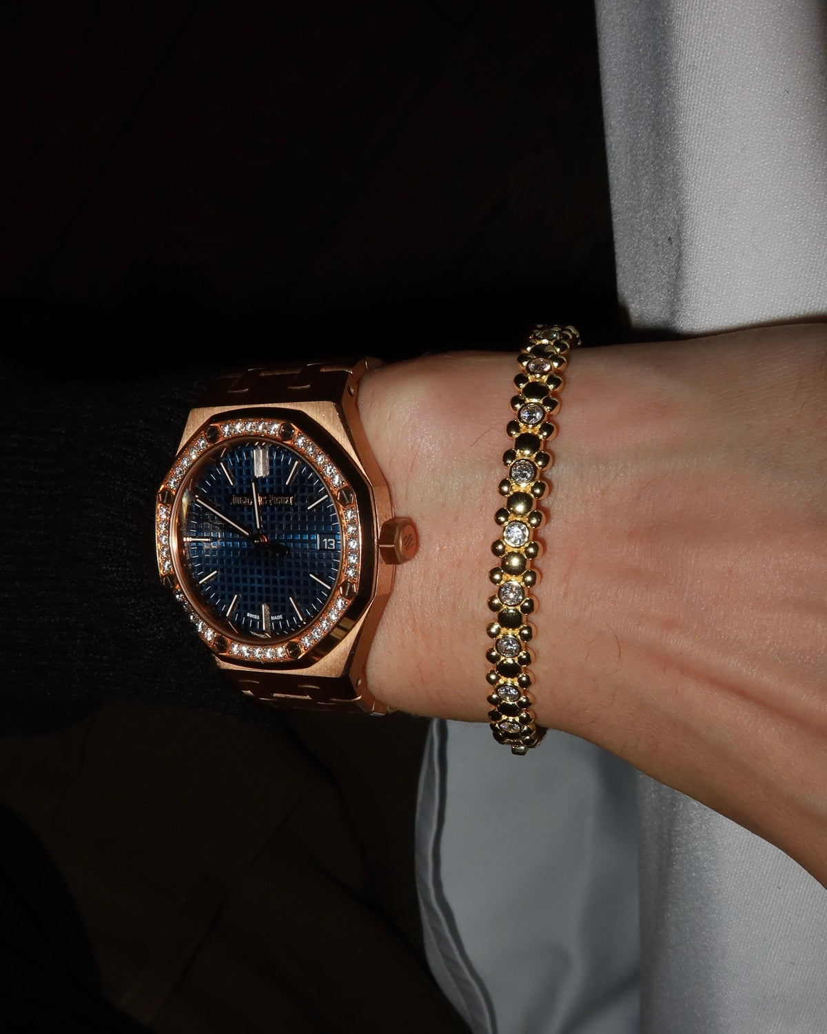 CERBERUS Bangle Solid Yellow Gold with Lab-Grown Diamonds