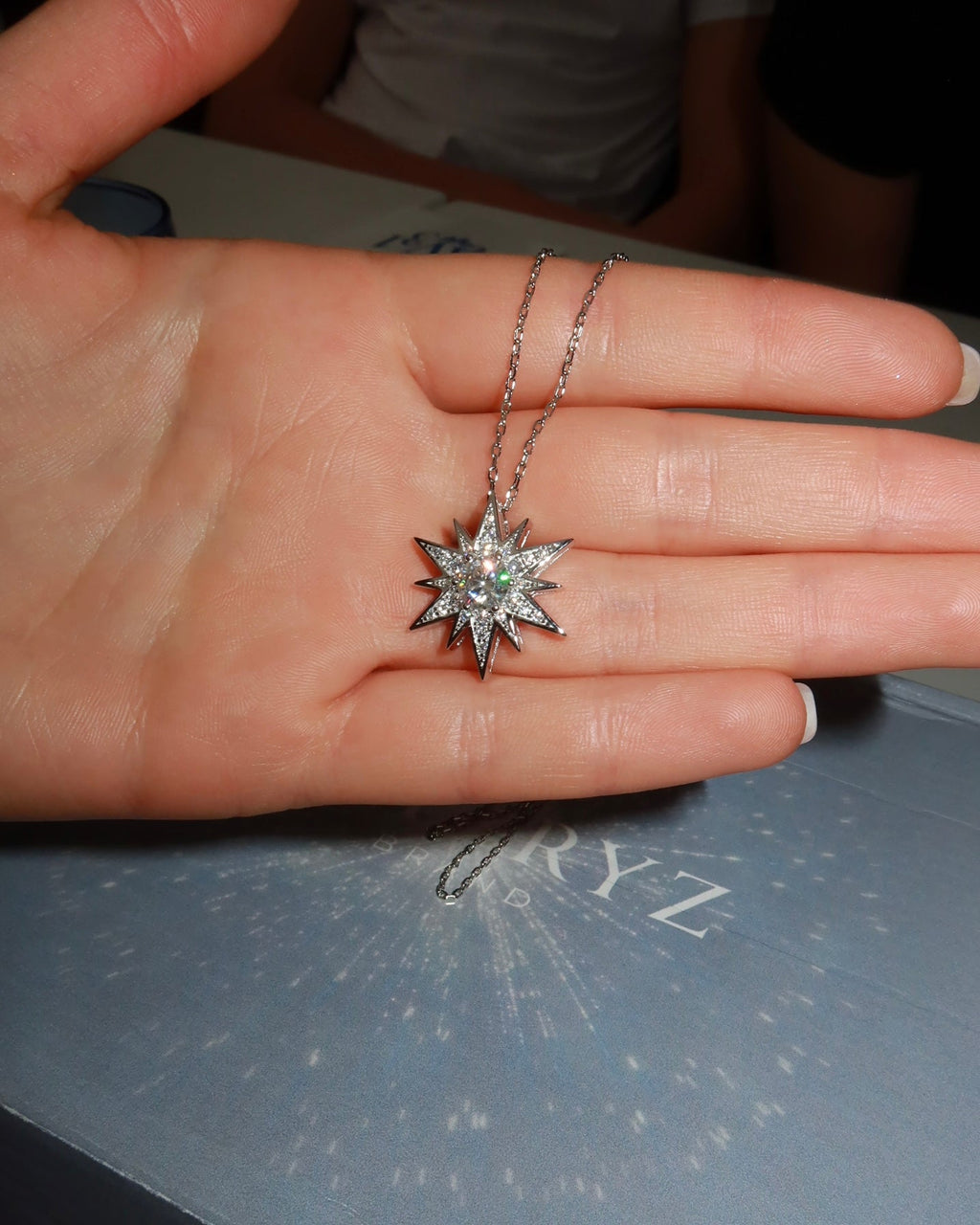 STELLI Statement Pendant with Chain Solid White Gold with Diamonds