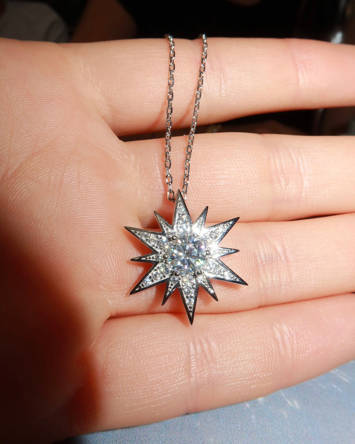 STELLI Statement Pendant with Chain Solid White Gold with Diamonds