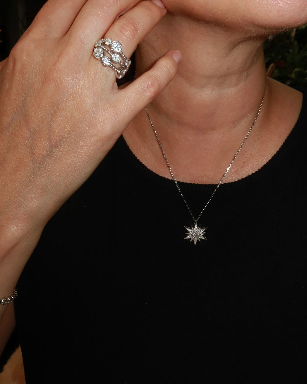 STELLI Statement Pendant with Chain Solid White Gold with Diamonds